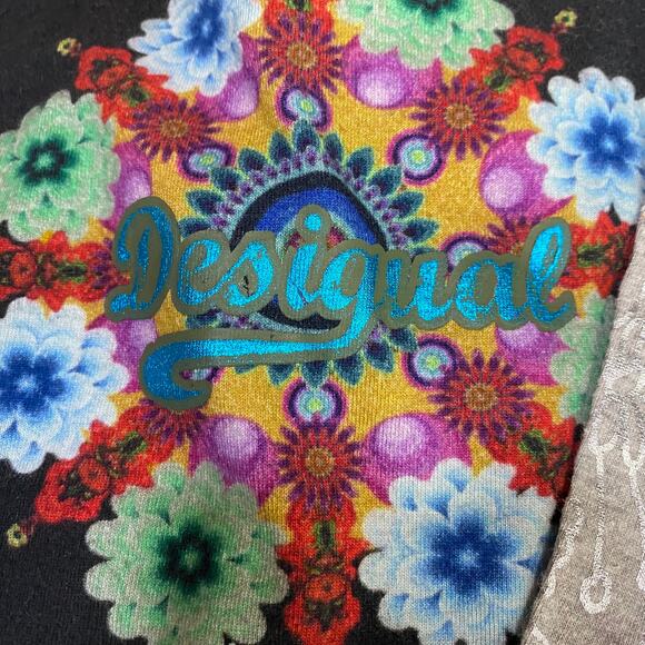 Desigual Nagore Mini Dress Sketchbook Pattern Fit & Flare V Neck Grey Womens S - Picture 14 of 16